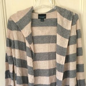 Cynthia Rowley Tops - Cynthia Rowley 100% CashmereStriped sweater hoodie Cynthia Rowley Tops - Cynthia Rowley 100% CashmereStriped sweater hoodie